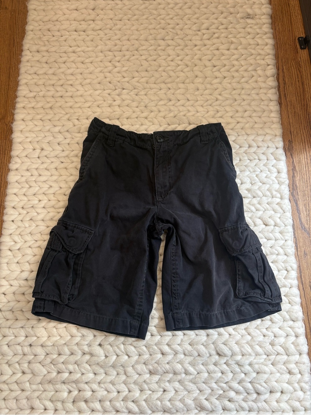 y2k aeropostale Men's Black Cargo Shorts